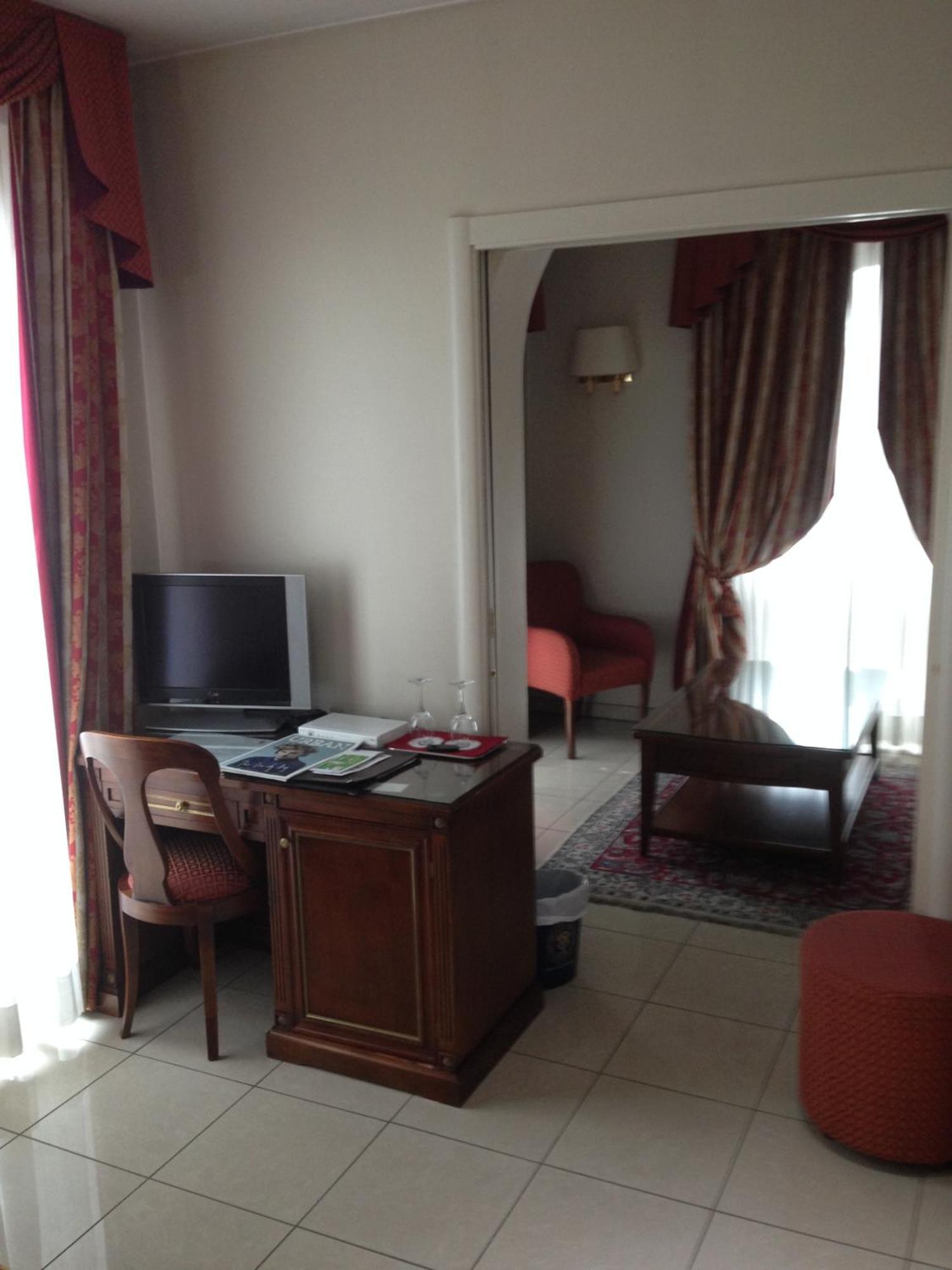 Hotel Villa Savoia Turin Chambre photo